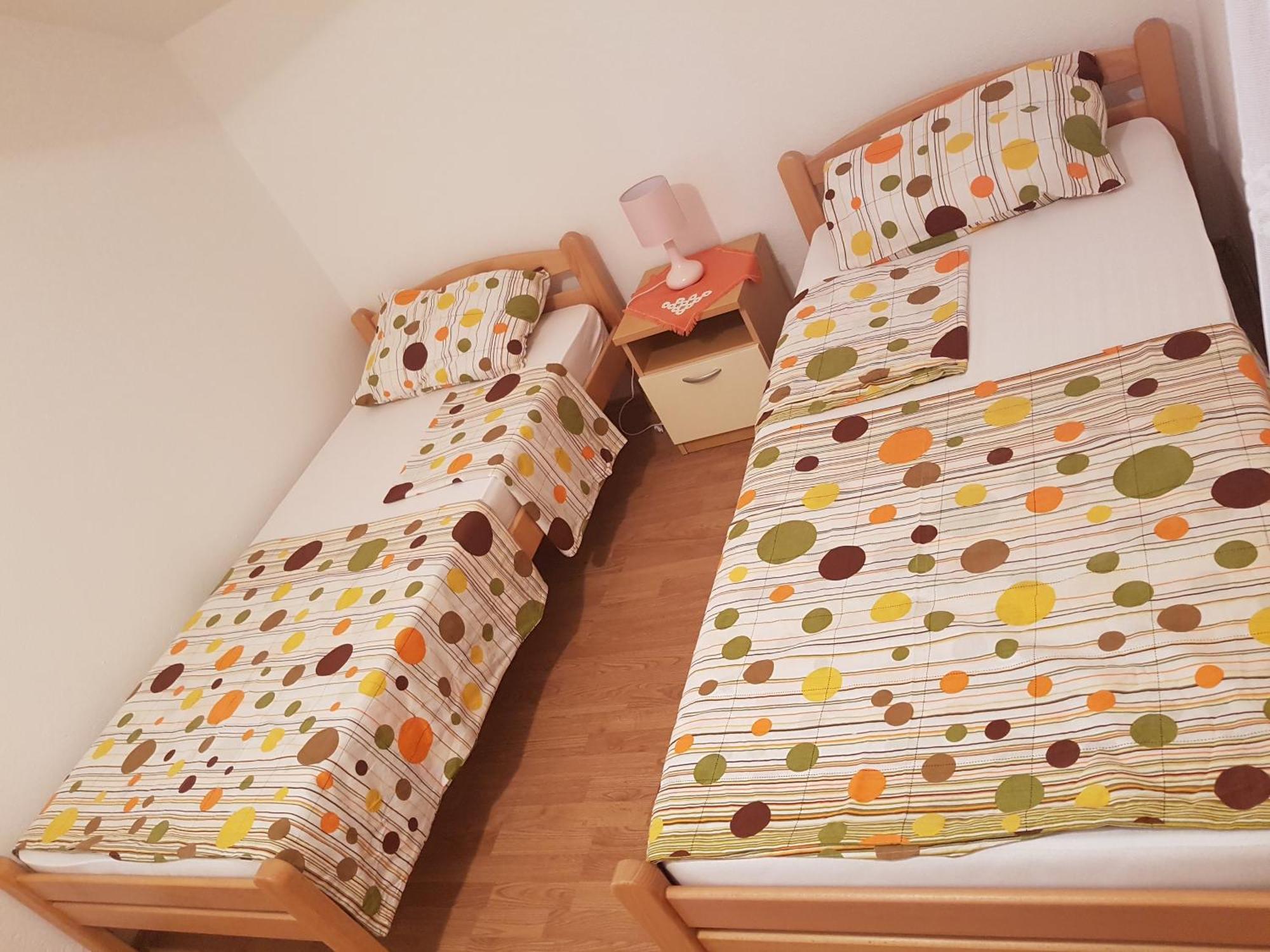 Apartments Maria Ivanica Bagian luar foto